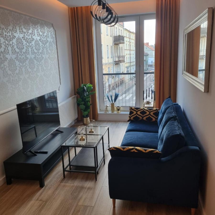 Apartament Skarbowa レシュノ エクステリア 写真